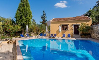 Heliopetra  studios, direct bookings from 60  euros night