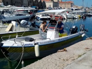 Chania rent a boat